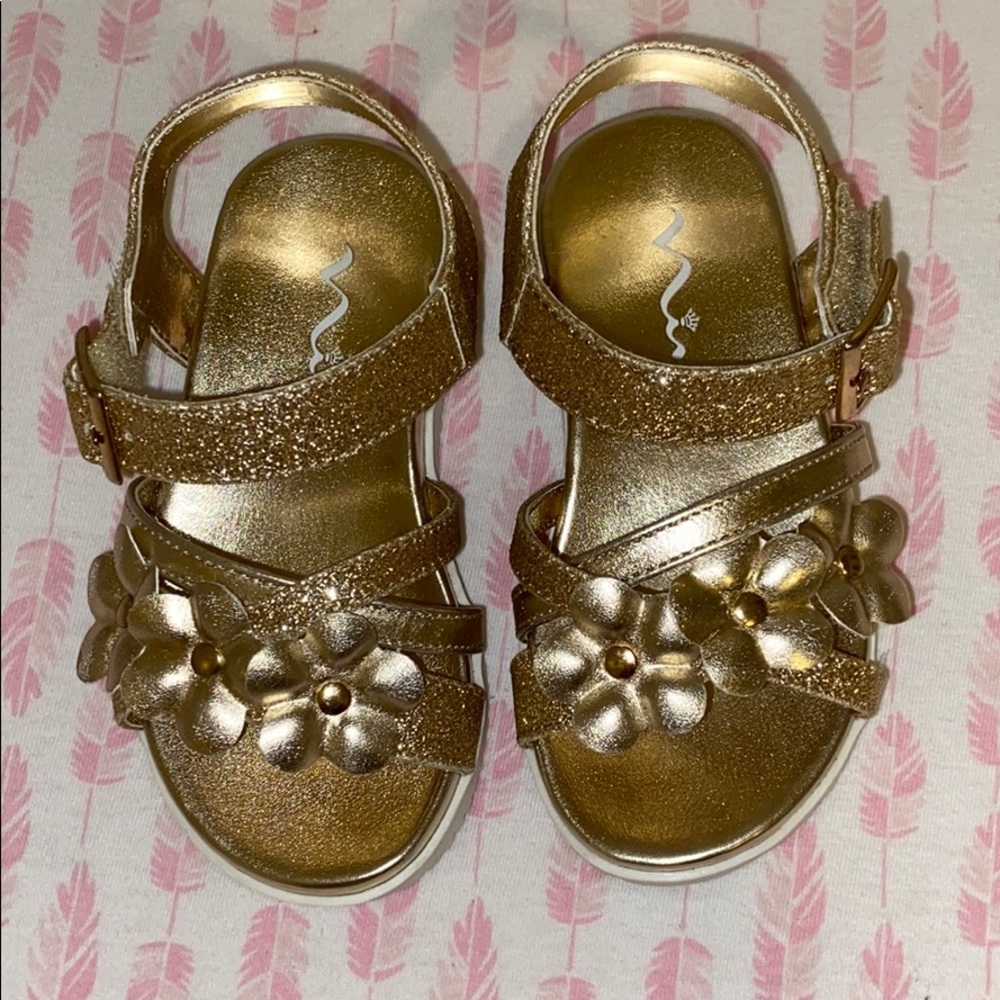 Nina Kids gold sandals